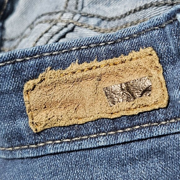 Levis Strauss Legging Jeans Womens Size 6 Mid Rise Medium Wash Denim Pants - Picture 5 of 8